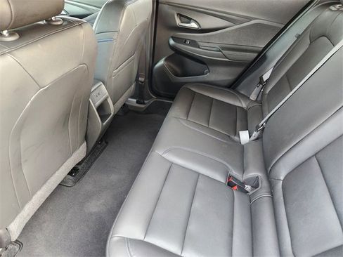 Used 2024 Buick Envista Sport Touring w/ Experience Buick Package image 30