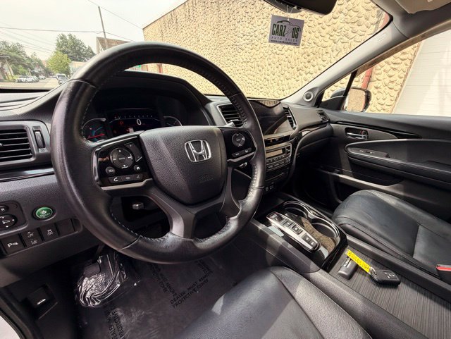 Used 2020 Honda Pilot Touring image 16