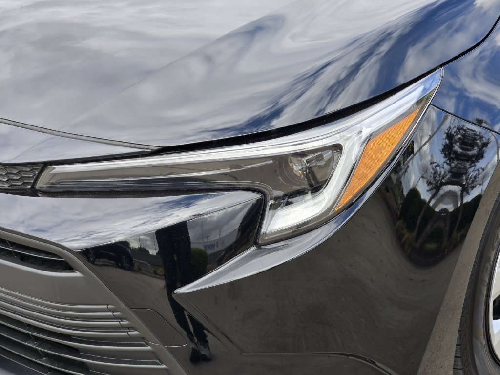 Certified 2024 Toyota Corolla LE FWD image 6