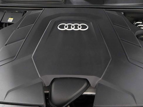 Used 2025 Audi Q8 Premium Plus w/ Premium Plus Package AWD/4WD image 40