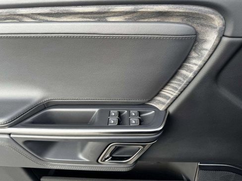 Used 2022 Rivian R1T Adventure image 20