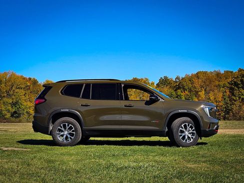 Certified 2024 GMC Acadia AT4 w/ LPO, Floor Liner Package image 3