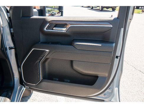 Used 2024 Chevrolet Silverado 1500 RST AWD/4WD image 15
