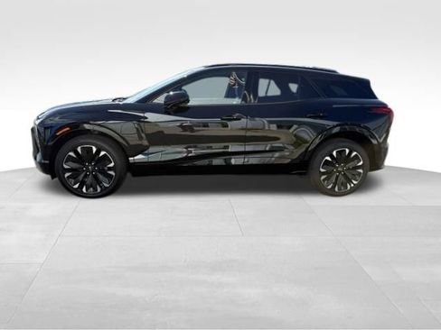Used 2024 Chevrolet Blazer EV RS AWD/4WD image 3
