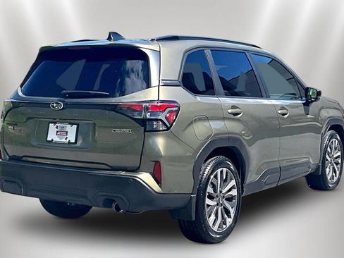Certified 2025 Subaru Forester Touring w/ Popular Package - Touring AWD/4WD image 5