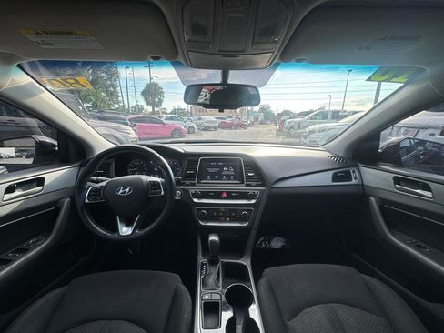 Used 2018 Hyundai Sonata SEL FWD image 16