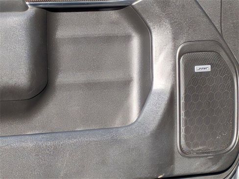 Used 2019 Chevrolet Silverado 1500 RST image 13