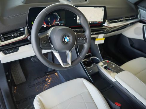 New 2026 BMW X2 xDrive28i w/ Technology Package image 12