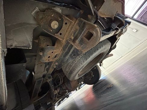 Used 2016 Nissan NV 2500 SL w/ Technology Package image 45