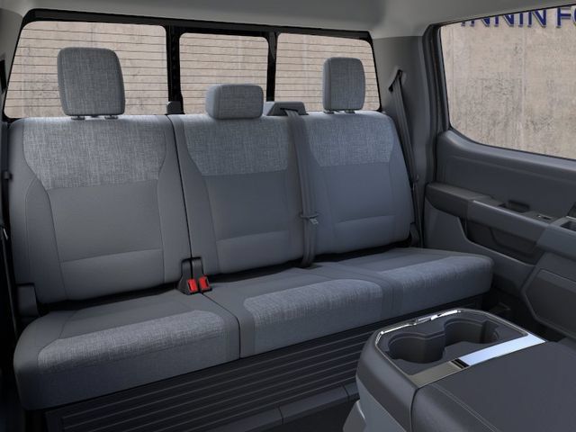 New 2026 Ford F350 XLT w/ XLT Premium Package AWD/4WD image 12