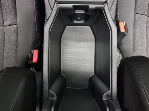 Used 2025 Honda Accord SE image 29