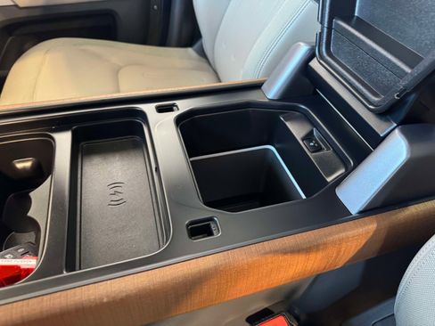 Used 2021 Land Rover Defender 110 S image 33