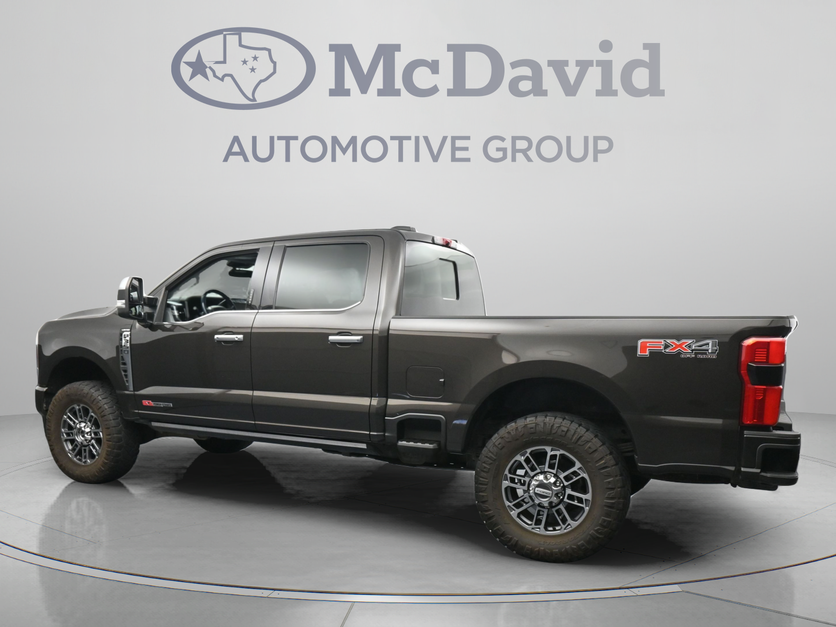 Used 2024 Ford F350 Limited w/ FX4 Off-Road Package AWD/4WD image 6