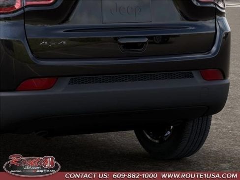 New 2026 Jeep Compass Latitude AWD/4WD image 14