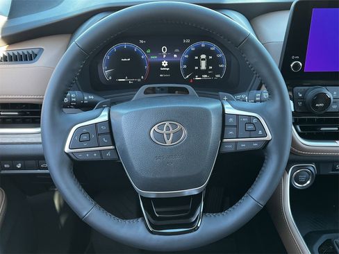 New 2026 Toyota Grand Highlander Platinum image 11