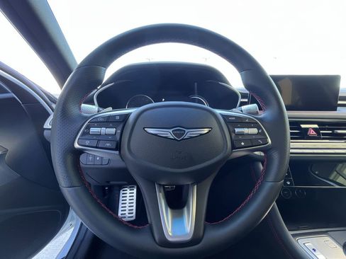 Used 2025 Genesis G70 2.5T w/ Sport Prestige Package RWD image 11