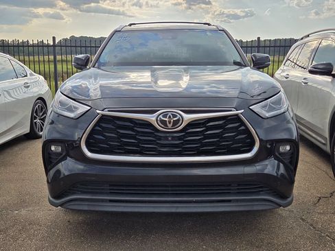 Used 2020 Toyota Highlander Limited AWD/4WD image 6