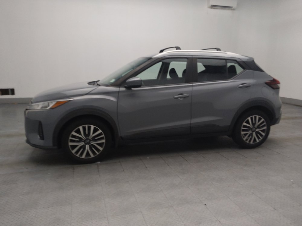 Used 2022 Nissan Kicks SV w/ Interior Electronics Package FWD image 2