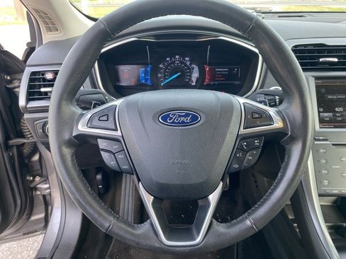 Used 2014 Ford Fusion Titanium image 18