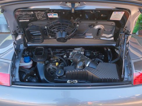 Used 2002 Porsche 911 Carrera image 10