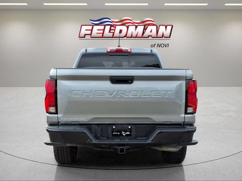 Used 2023 Chevrolet Colorado Z71 w/ Z71 Convenience Package 2 AWD/4WD image 4
