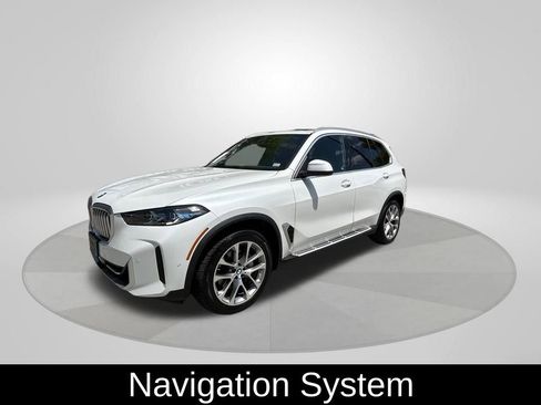 Used 2024 BMW X5 xDrive40i image 3