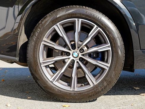 Used 2024 BMW X5 M60i w/ Executive Package image 13