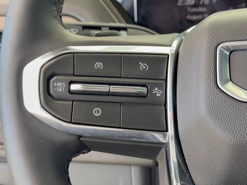 Used 2025 GMC Yukon Elevation w/ LPO, Floor Liner Package RWD image 18