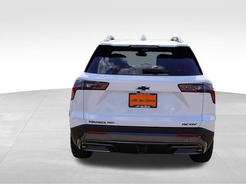New 2026 Chevrolet Equinox ACTIV w/ Safety and Technology Package AWD/4WD image 4