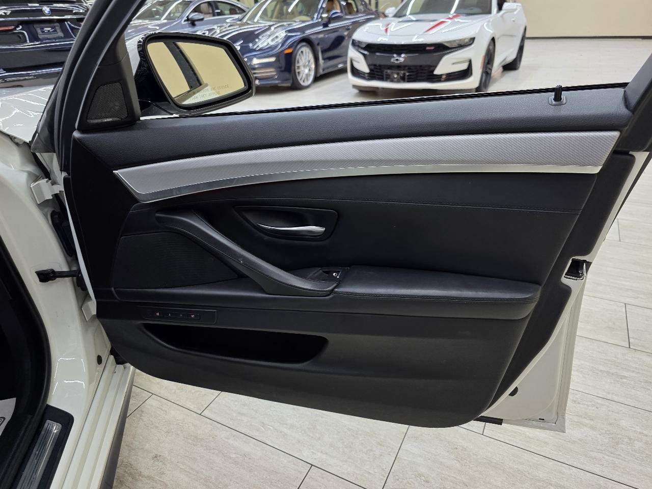 Used 2016 BMW 535i Sedan RWD image 41