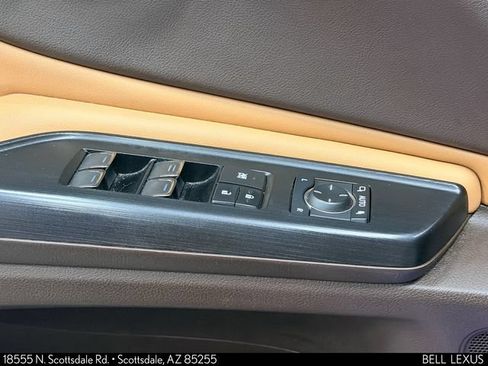 Used 2021 Lexus ES 300h w/ Premium Package FWD image 16
