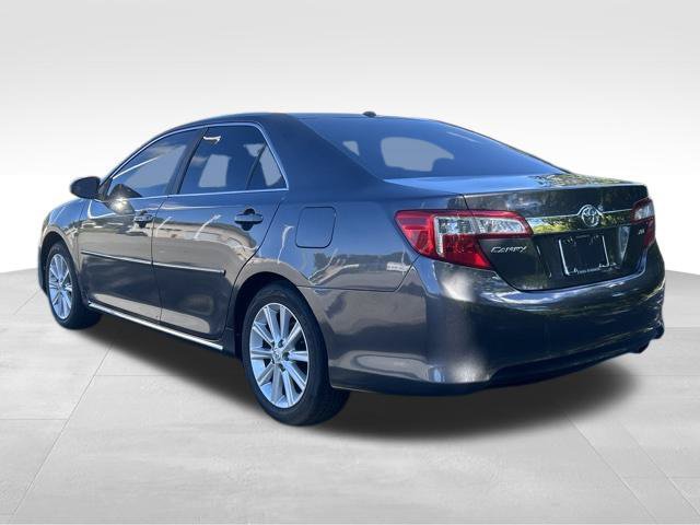 Used 2012 Toyota Camry XLE w/ Leather Pkg FWD image 8