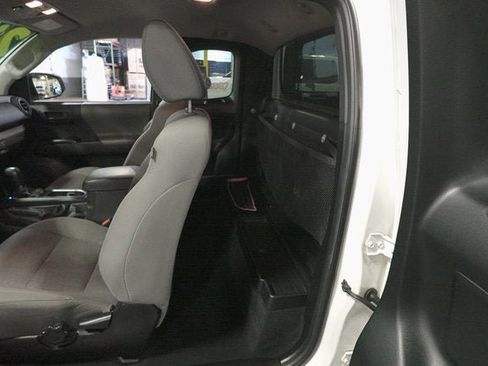 Used 2021 Toyota Tacoma SR image 21