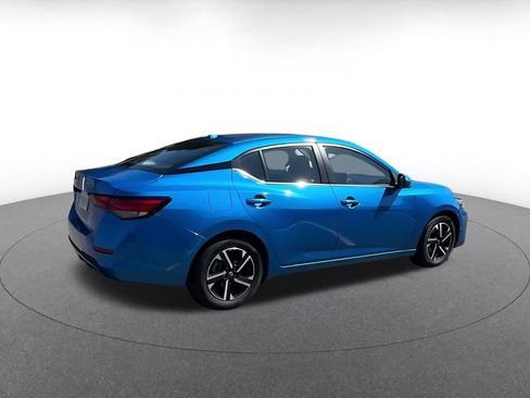 Used 2025 Nissan Sentra SV FWD image 15