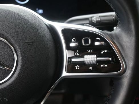 Used 2023 Mercedes-Benz GLA 250 image 23