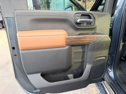 Used 2020 Chevrolet Silverado 2500 High Country w/ Z71 Off-Road Package image 14