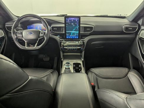 Used 2022 Ford Explorer ST w/ ST Street Pack image 20