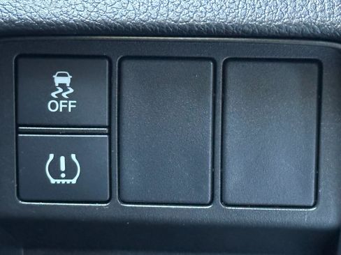 Used 2019 Honda CR-V LX image 28