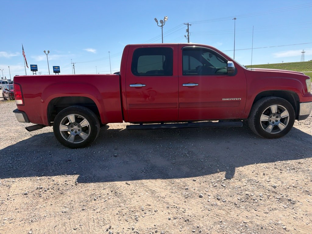 Used 2011 GMC Sierra 1500 SL RWD image 2
