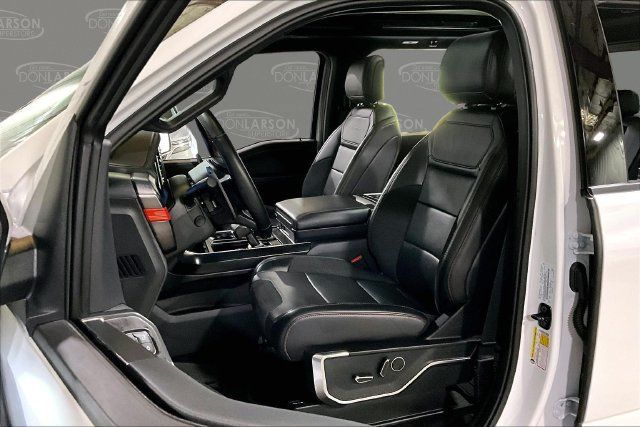 Used 2026 Ford F150 Raptor AWD/4WD image 16