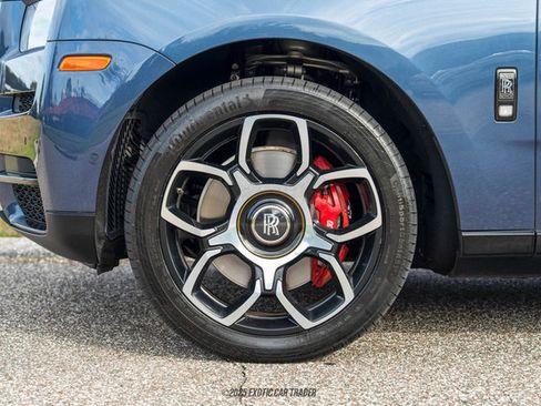Used 2023 Rolls-Royce Cullinan Black Badge w/ Leather Finishing Pack image 68