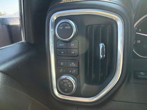 Used 2021 GMC Sierra 3500 AT4 w/ AT4 Premium Plus Package AWD/4WD image 23