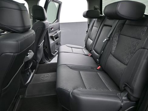 Used 2023 Toyota Tundra Limited image 15