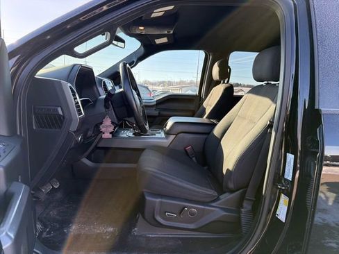 Used 2025 Ford Explorer ST image 28