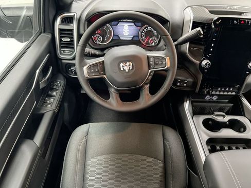 New 2026 RAM 2500 Big Horn AWD/4WD image 20