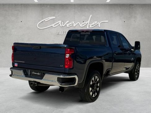 Used 2020 Chevrolet Silverado 2500 LT w/ Texas Edition image 16