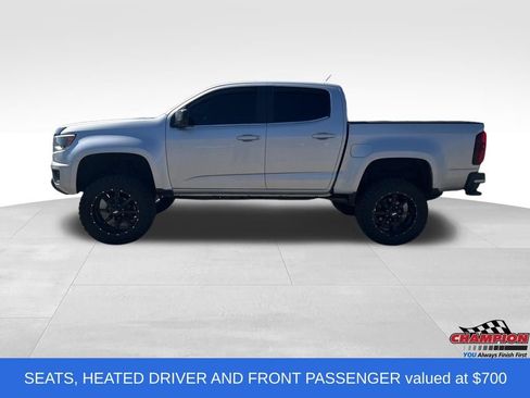Used 2019 Chevrolet Colorado LT w/ LT Convenience Package image 3