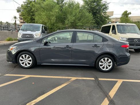 Used 2023 Toyota Corolla LE FWD image 7