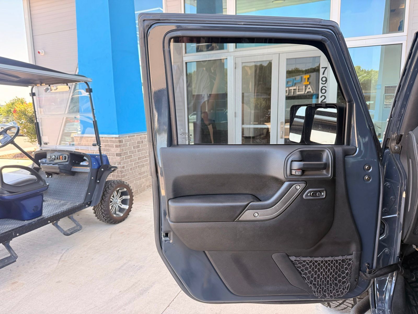 Used 2017 Jeep Wrangler Unlimited Sport AWD/4WD image 19