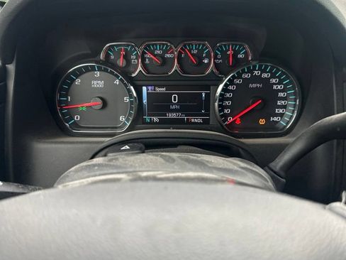 Used 2020 GMC Yukon SLT AWD/4WD image 7